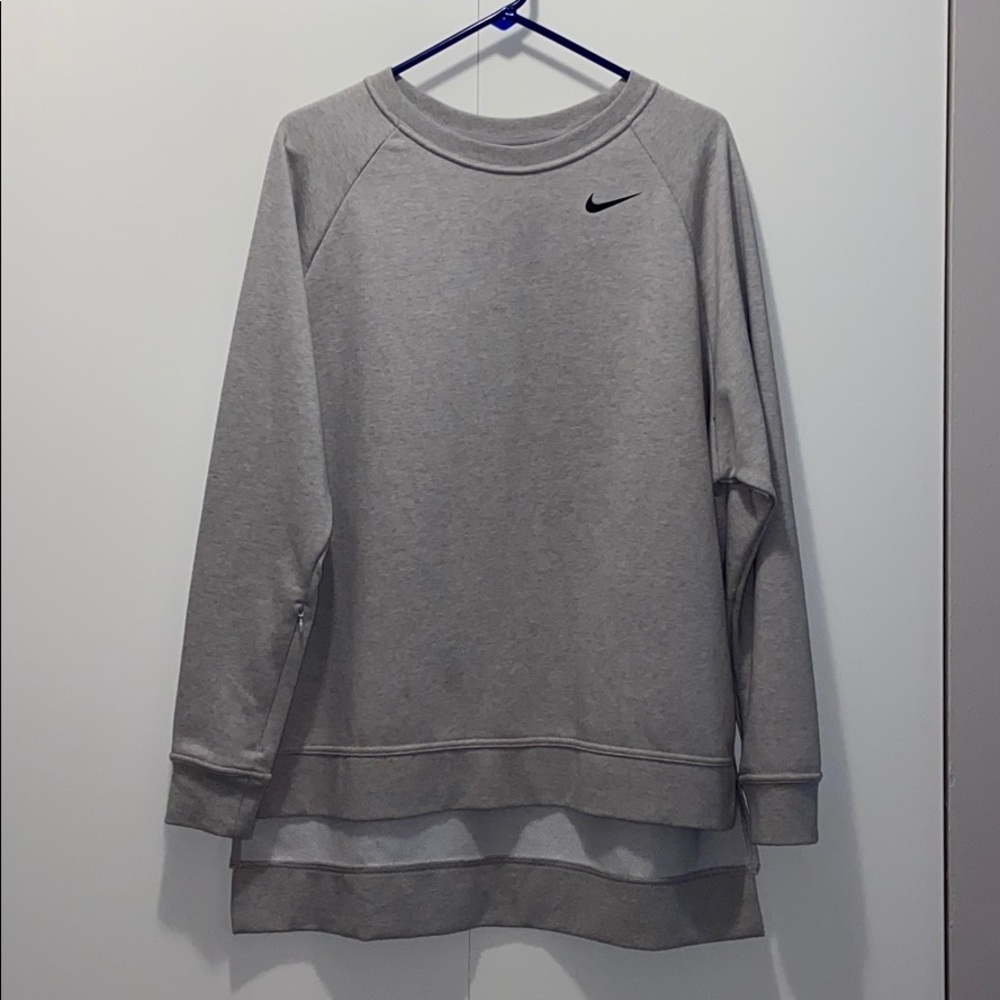 Cozy Nike grey crewneck